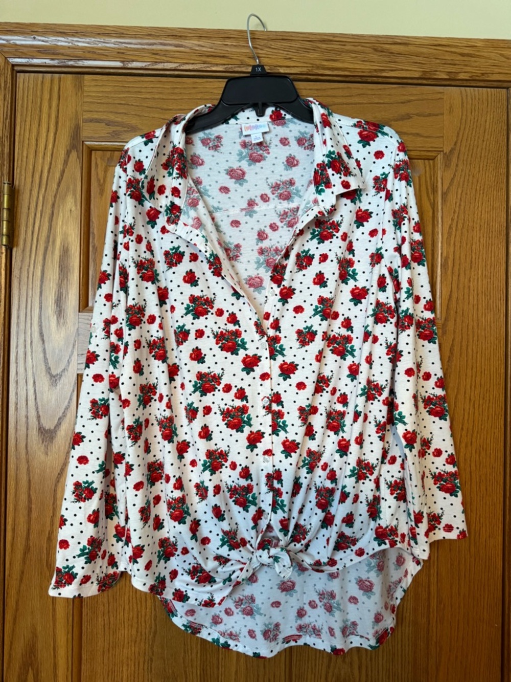 Lularoe shirt